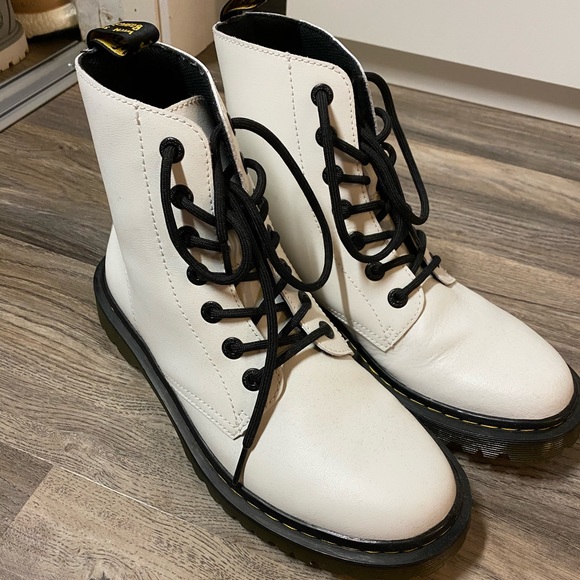 Dr. Martens Shoes - White Dr. Marten’s